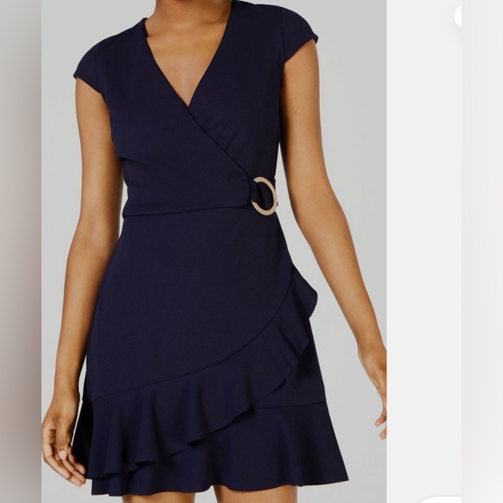 Speechless navy short sleeve dress